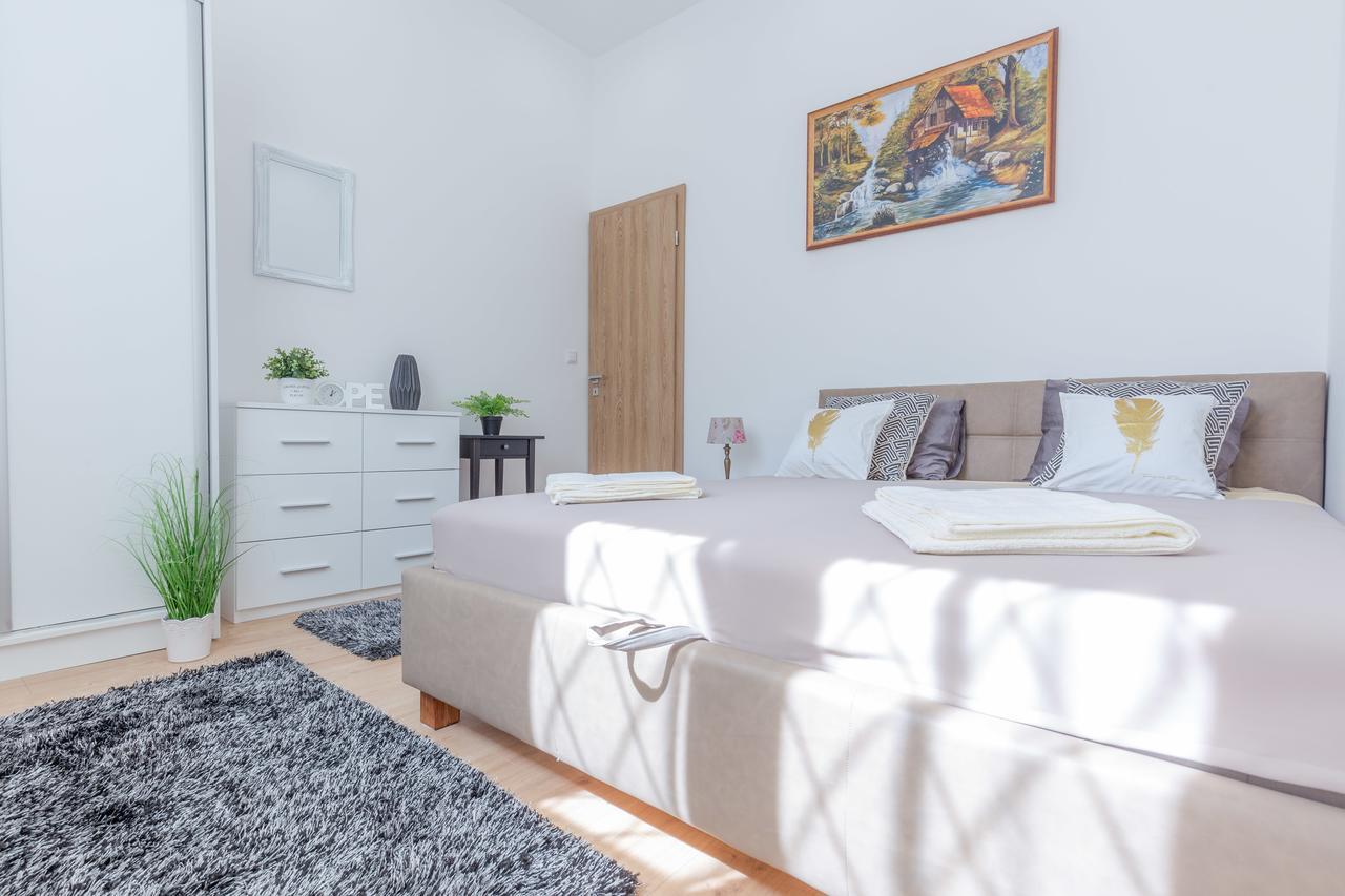 Real Apartments Zoltan بودابست المظهر الخارجي الصورة